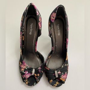 Spring Shoes / Call It Spring Floral Print Open Toe Heels Sz 36